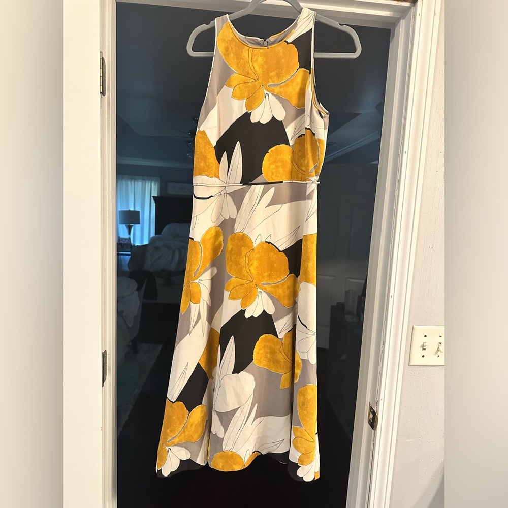 Beautiful multi-color dress. A-Line